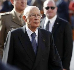 Governo/ Napolitano: Valuterò sviluppi quadro politico