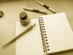 Meglio scrivere che digitare: &egrave; una cosa che aiuta la mente