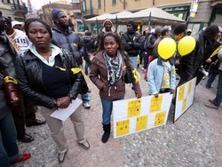 Immigrati via dall’Italia per la crisi Sempre pi&ugrave; disdette all’anagrafe