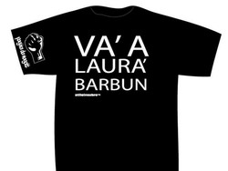 Magliette contro l’Unit&agrave; ” Va’ a laur&agrave; barb&ugrave;n”