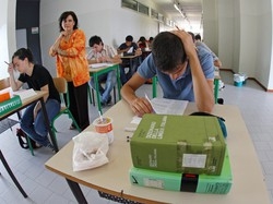 Copiano due studenti su tre e si inizia gi&agrave; alle elementari&nbsp;