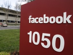Presto film on line su Facebook: dopo Warner ecco Sony Pictures