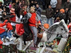 Pi&ugrave; di trentamila maschere Carnevale record a Varese