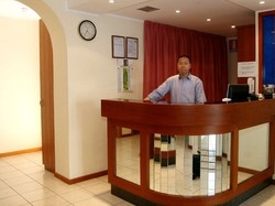 “Tutti cercano le ragazze” Ma l’hotel del sesso non c’&egrave; pi&ugrave;