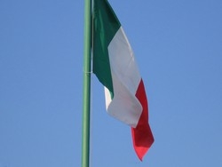 Consiglio senza tricolore A Tradate &egrave; subito bagarre