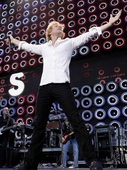 Usa: Jon Bon Jovi vittima di un furto da 100.000 dollari