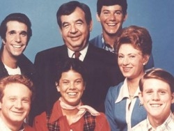 Gli attori di &laquo;Happy Days&raquo; fanno causa alla CBS