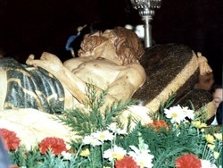 I tradizionali riti del Venerd&igrave; Santo Gromo pronto per la processione
