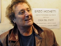 La Provincia intervista Iacchetti “La tv? Molto meglio il teatro”