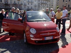 Le “500” invadono Varese Amarcord e fascino in centro