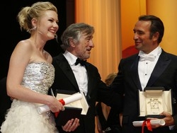 Cannes: palma d’oro a &laquo;The Tree of Life&raquo; Tornano a mani vuote Moretti e Sorrentino
