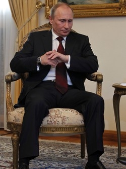 SuperMedvedev e BatPutin: ecco i &laquo;manga&raquo; del Cremlino