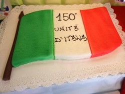 Italia, i 150 anni sono un affare Alla parata via al merchandising