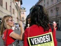 In Svizzera donne in sciopero “Vogliamo la parit&agrave; salariale”