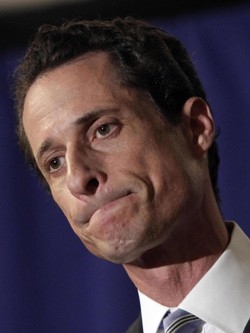 Si dimette Anthony Weiner, il deputato delle foto porno&nbsp;
