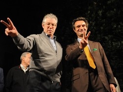 Lettera con proiettili&nbsp;contro Bossi Nel mirino finisce anche Renzo