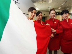 Cathay Pacific carica Malpensa con i voli per Hong Kong