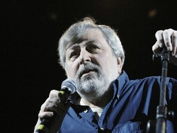 Oggi Guccini a Varese: “Qui a casa” Incontro con lavoratori ims