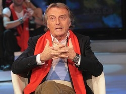 Giacca sempre, maniche corte mai L’esperto consiglia il look ai politici