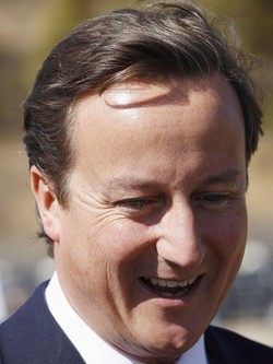 Londra, scandalo intercettazioni Cameron rischia per i bookmaker