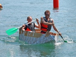Notti bianche e canoe di cartone Gli appuntamenti del weekend