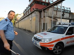 Varese, esplosione in carcere Ferito al volto uno straniero