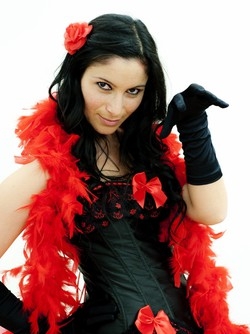 Varese, corsi del Comune per imparare il burlesque
