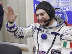 Pino, appuntamento spaziale L’universo raccontato da Nespoli