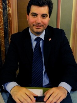 Varese, sindaco e assessori devono timbrare il cartellino