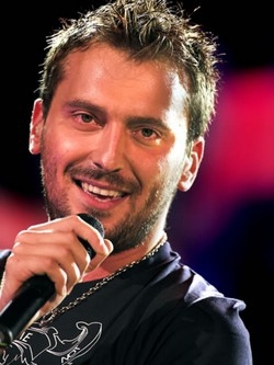 Cesare Cremonini: &laquo;Sar&agrave; vero che Malika, la mia ex, si sposa?&raquo;