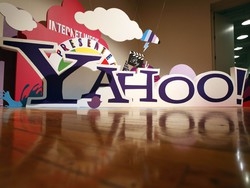 Ora Yahoo! cerca un nuovo capo Licenziata per telefono Carol Bartz
