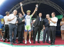 Basso stacca tutti e trionfa In verde al Giro di Padania