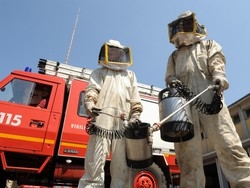 Falsi vigili del fuoco nelle case “Occhio alle truffe nel Varesotto