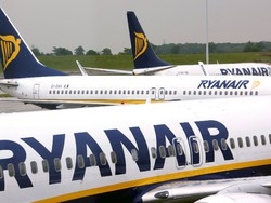Ryanair, voli a 9 euro per ottobre e novembre