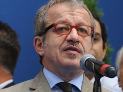 Maroni: &laquo;Addio province? Avremo servizi pi&ugrave; efficaci&raquo;
