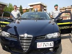 Blitz della gdf contro il lavoro nero Nel mirino venti aziende di Varese