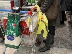 Varese, la spesa low cost si fa all’Iper e all’Esselunga