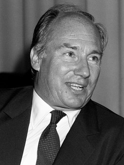 Aga Khan: divorzio costoso perch&eacute;&nbsp;tradiva la moglie