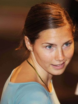 AMANDA E RAFFAELE ASSOLTI A PERUGIA