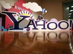 Web con gli occhi a mandorla La Cina vuole prendere Yahoo