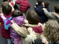 Varese, i pidocchi non si fermano Boom di casi nelle scuole in citt&agrave;