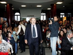 Referendum/ Italia al voto, alle 12 l’affluenza sfiora il 12%