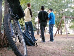 Picchiavano un ragazzo malato Denunciati due bulli di Casbeno