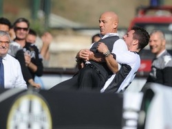 Il Varese vince anche in serie A E&nbsp;Destro &laquo;stritola&raquo; Sannino