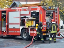 Prima si va on line e poi in negozio lo shopping natalizio si fa pi&ugrave; furbo