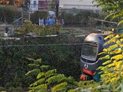 Anziano precipita sui binari a Varese Paura dopo un volo di quattro metri