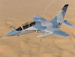 A Dubai si inabissa un Aermacchi Nessuna conseguenza per i piloti