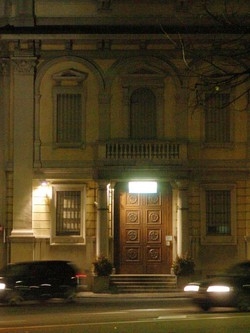 Busto, bussa in Commissariato e picchia due poliziotti