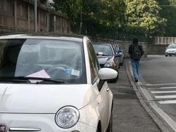 Raffica di multe in zona ospedale Il comitato: &laquo;Colpa del parcheggio?&raquo;