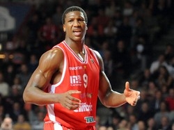Cimberio battuta a Sassari Drake Diener colpisce ancora